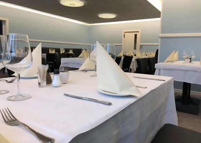 Aulum Hotel 3*
